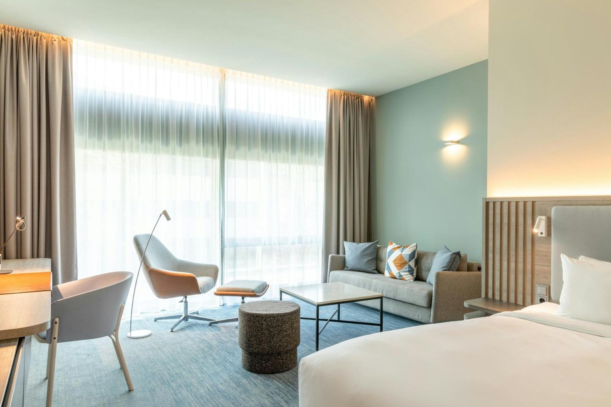 Courtyard By Marriott Amsterdam Arena Atlas Екстериор снимка